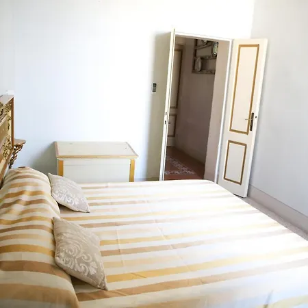 Il Giardino Degli Artisti Apartamento *
