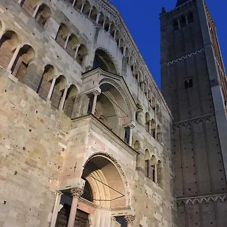 Il Giardino Degli Artisti Apartamento Parma